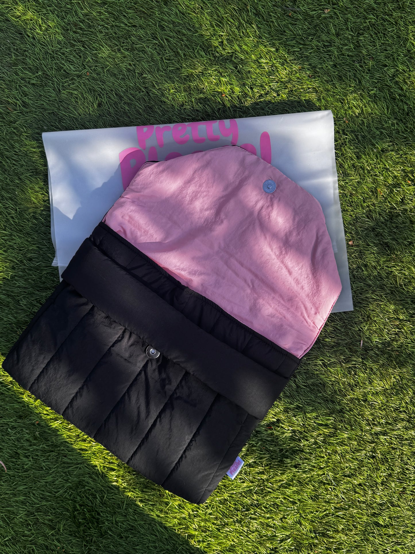 Puffy Case Black